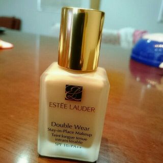 エスティローダー(Estee Lauder)のエスティローダー 82 ウォームバニラ(ファンデーション)