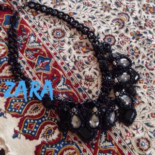 ザラ(ZARA)のZARA✧大振りビジューネックレス(ネックレス)