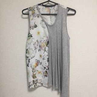 ザラ(ZARA)のZARA トップス(カットソー(半袖/袖なし))