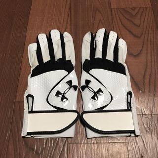 アンダーアーマー(UNDER ARMOUR)のアンダーアーマー バッティング手袋 MD プロ野球選手支給 VBE2200 野球(ウェア)