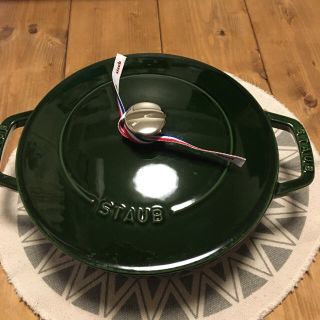 ストウブ(STAUB)の★お値下げしました★STAUBブレイザーソテーパンバジルグリーン 24cm(鍋/フライパン)