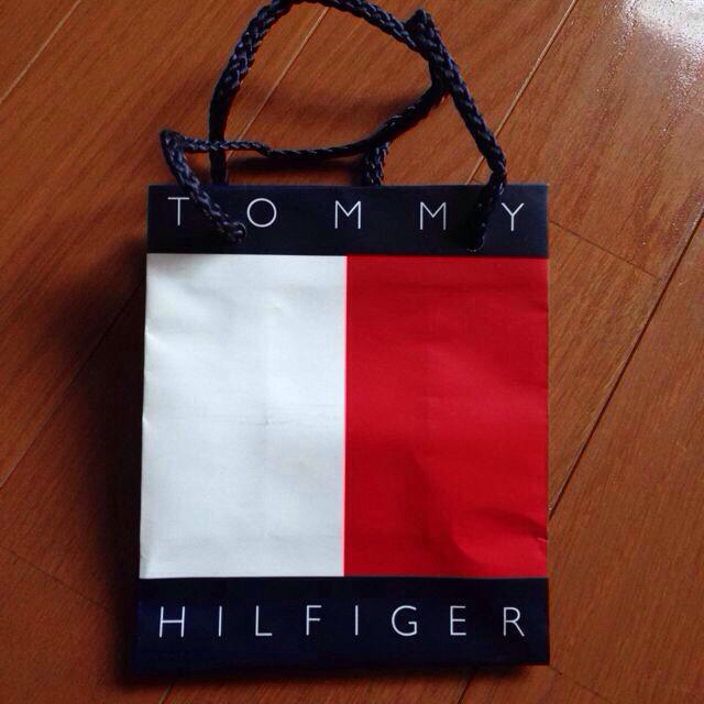 TOMMY HILFIGER(トミーヒルフィガー)のtommy hilfiger＊袋5枚 レディースのバッグ(ショップ袋)の商品写真