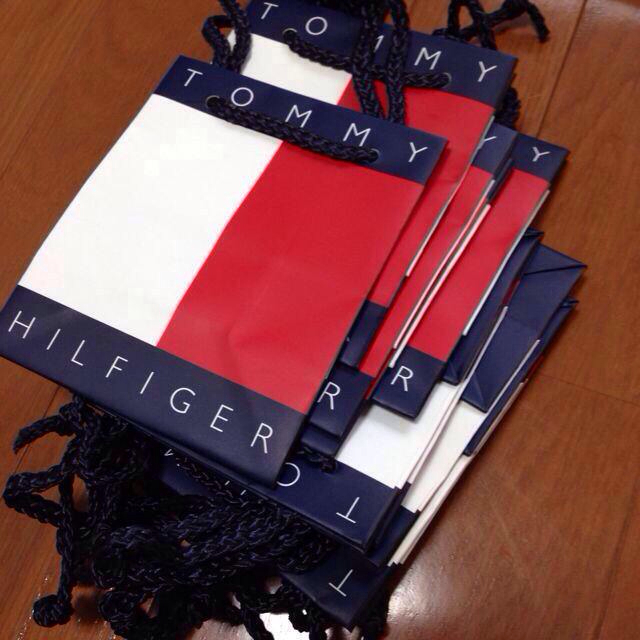 TOMMY HILFIGER(トミーヒルフィガー)のtommy hilfiger＊袋5枚 レディースのバッグ(ショップ袋)の商品写真