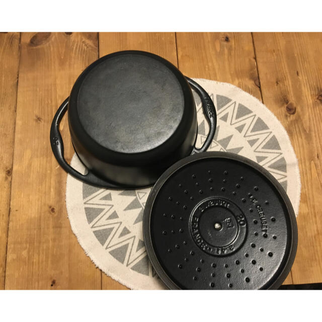 LE CREUSET - 廃盤ルクルーゼ センセーションラインココット LE CREUSET - 廃盤ルクルーゼ センセーションラインココット