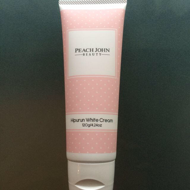 PEACH JOHN(ピーチジョン)のヒップルンホワイトクリーム コスメ/美容のボディケア(その他)の商品写真