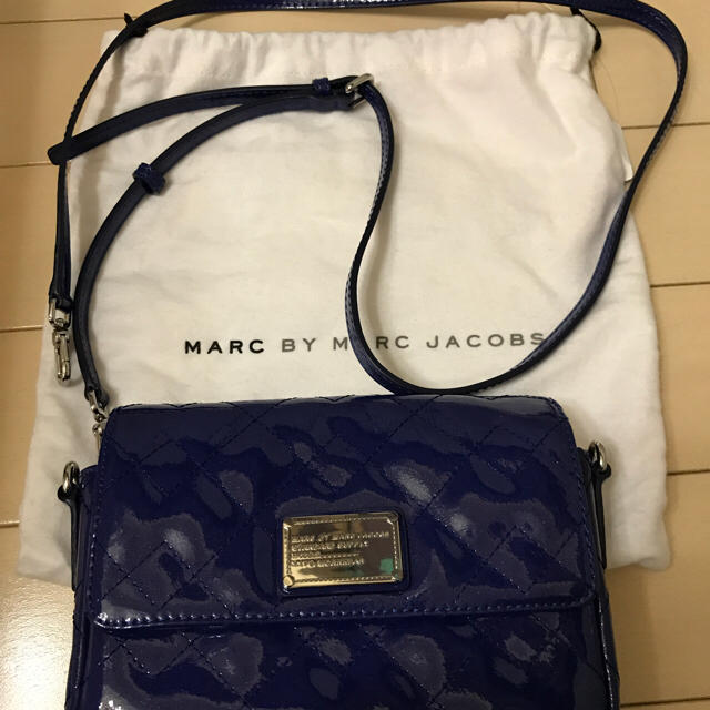 MARC BY MARC JACOBS(マークバイマークジェイコブス)のマークジェイコブバッグ レディースのバッグ(ハンドバッグ)の商品写真