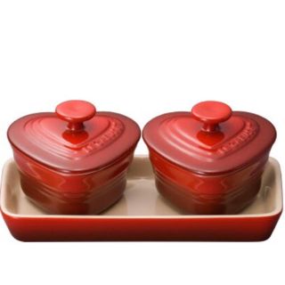 ルクルーゼ(LE CREUSET)のル・クルーゼ プチ ラムカン ダムールトレイセット チェリーレッド(食器)