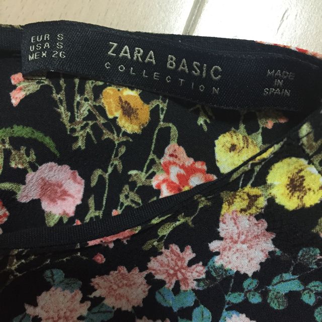 ZARA(ザラ)の専用です ザラ シフォンブラウス レディースのトップス(シャツ/ブラウス(長袖/七分))の商品写真