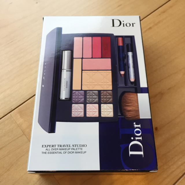 Christian Dior(クリスチャンディオール)のDior☆メイクアップパレット EXPERT TRAVEL STUDIO コスメ/美容のキット/セット(コフレ/メイクアップセット)の商品写真