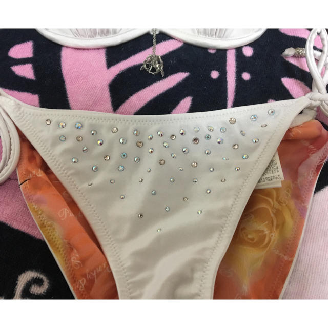 Pinky&Dianne(ピンキーアンドダイアン)の新品♡P&D♡スワロフスキービキニ レディースの水着/浴衣(水着)の商品写真
