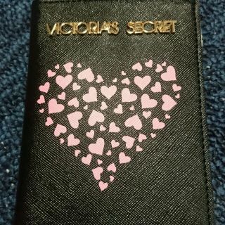 ヴィクトリアズシークレット(Victoria's Secret)の最終値下げ！Victoria´s secret パスポートケース(その他)