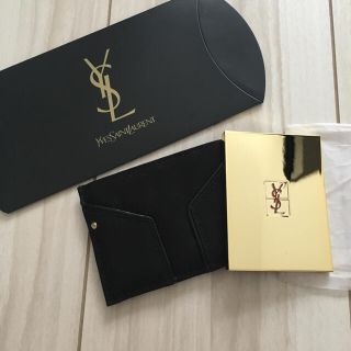 サンローラン(Saint Laurent)の【新品】イヴ・サンローラン 手鏡 ケース、プレゼントケース付き(その他)