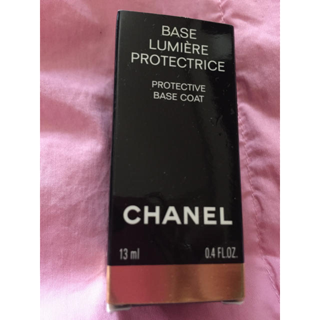 CHANEL(シャネル)のCHANEL ベースコート コスメ/美容のネイル(ネイルトップコート/ベースコート)の商品写真