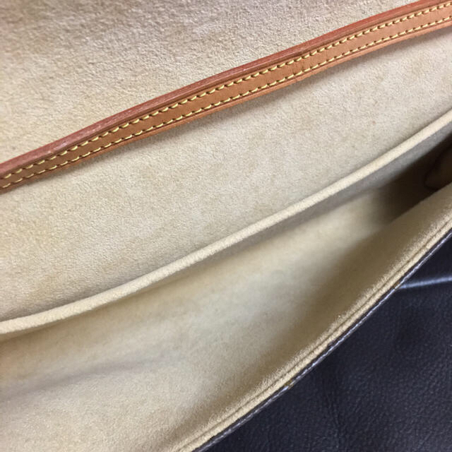 LOUIS VUITTON(ルイヴィトン)のままりん様専用☆美品★ルイヴィトン★ポシェットGM レディースのバッグ(ショルダーバッグ)の商品写真