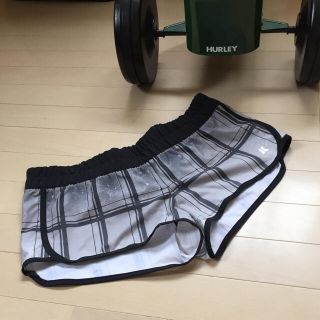 ハーレー(Hurley)の未使用品！Hurley サーフ パンツ M size(水着)