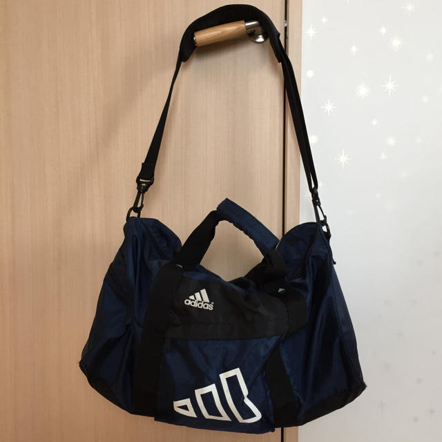 adidas(アディダス)のさくら餅様 アディダス ボストンバッグ メンズのバッグ(ボストンバッグ)の商品写真