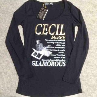 セシルマクビー(CECIL McBEE)の【新品】CECIL Mc BEE Tシャツ(Tシャツ(長袖/七分))