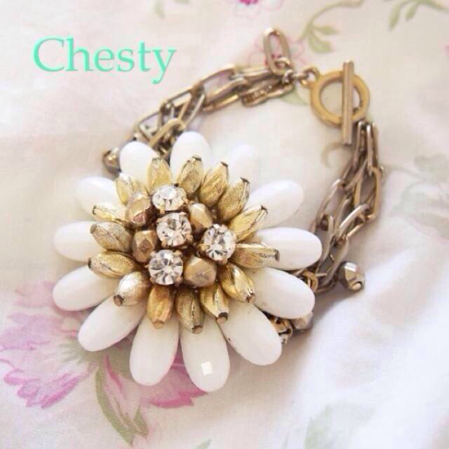 Chesty(チェスティ)のchesty♡お花ブレスレット レディースのアクセサリー(ブレスレット/バングル)の商品写真