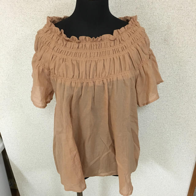 w closet(ダブルクローゼット)のダブルクローゼットのブラウス レディースのトップス(シャツ/ブラウス(半袖/袖なし))の商品写真