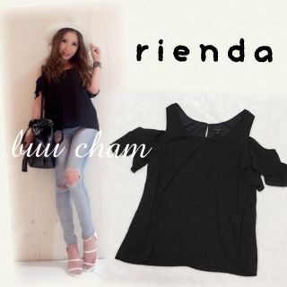 リエンダ(rienda)の美品♡ショルダーカッティングシフォントップス(シャツ/ブラウス(半袖/袖なし))