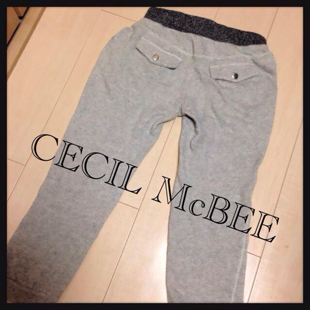 CECIL McBEE(セシルマクビー)のCECIL McBEEスエット レディースのパンツ(カジュアルパンツ)の商品写真