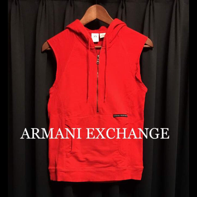 ARMANI EXCHANGE(アルマーニエクスチェンジ)の薔薇ちゃん様専用  ARMANI EXCHANGE フード付ベスト レディースのトップス(ベスト/ジレ)の商品写真