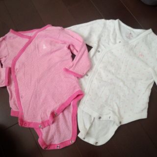 ギャップ(GAP)のbabyGAP前開きロンパース 70(ロンパース)