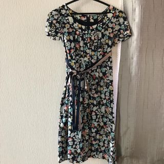 ロペ(ROPE’)の美品！ロペ 花柄ワンピース(ひざ丈ワンピース)