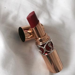 イヴサンローランボーテ(Yves Saint Laurent Beaute)のYSL ルージュボリュプテシャイン(口紅)