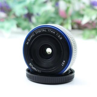 オリンパス(OLYMPUS)の人気のパンケーキレンズ！深みのあるボケ感を味わいください！ 17mm 2.8(レンズ(単焦点))