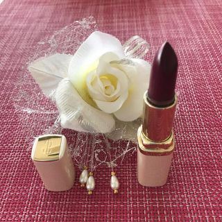 エイボン(AVON)のエイボン  カラー モイスチュ15 リップスティック R653(口紅)