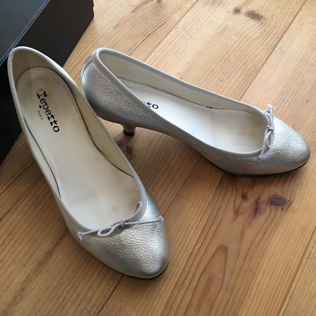 repetto(レペット)のレペット ジゼル repetto GISELE 39 シルバー 銀 レディースの靴/シューズ(バレエシューズ)の商品写真