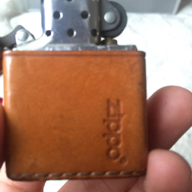 ZIPPO(ジッポー)のzippoライター レザー メンズのファッション小物(タバコグッズ)の商品写真