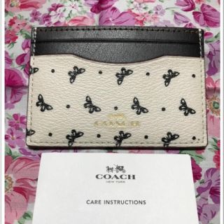 コーチ(COACH)のセール！！ コーチ パスケース ✨新品 バタフライ(名刺入れ/定期入れ)