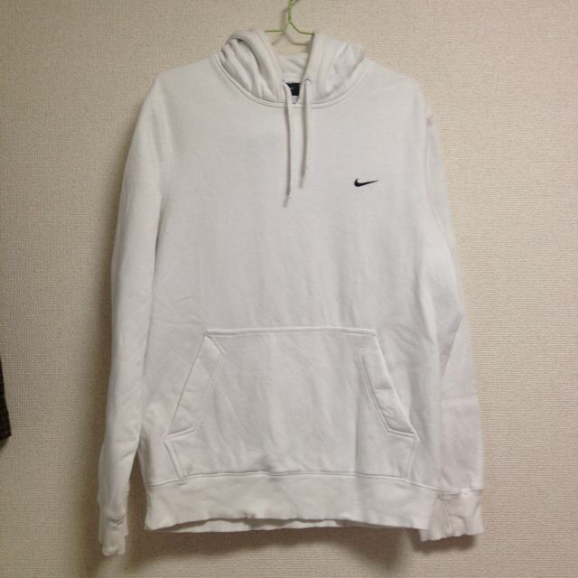 NIKE(ナイキ)のNIKE  パーカー  レディースのトップス(パーカー)の商品写真