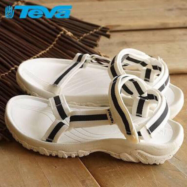 Teva(テバ)のTeva HURRICANE XLT STRIPE レディースの靴/シューズ(サンダル)の商品写真