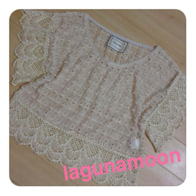 LagunaMoon(ラグナムーン)のlagunamoon♡鍵編みチュニック レディースのトップス(チュニック)の商品写真