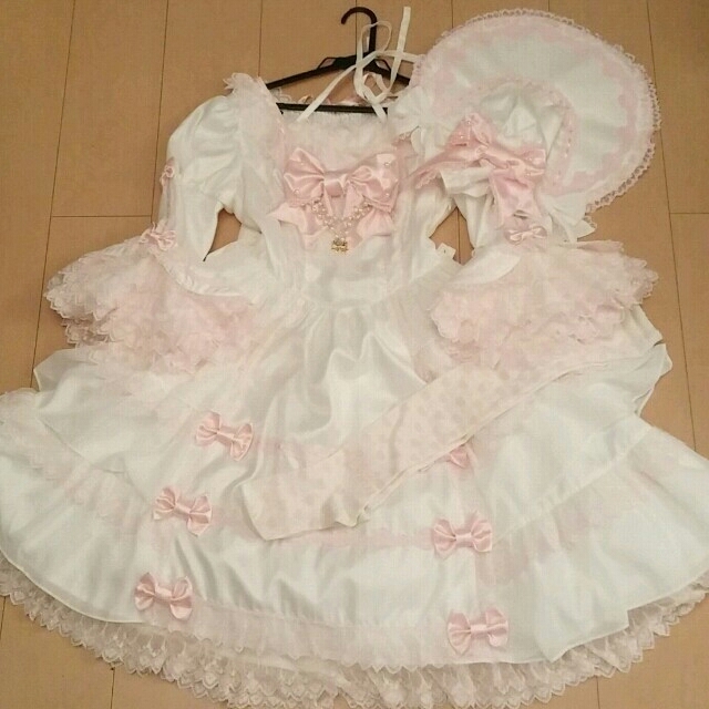 Angelic Pretty - angelic pretty ワンピース ボンネット ドレス dress セットの通販 by まーらいおん