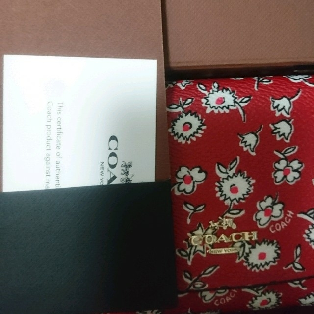 COACH(コーチ)のCOACH 花柄 財布 レディースのファッション小物(財布)の商品写真