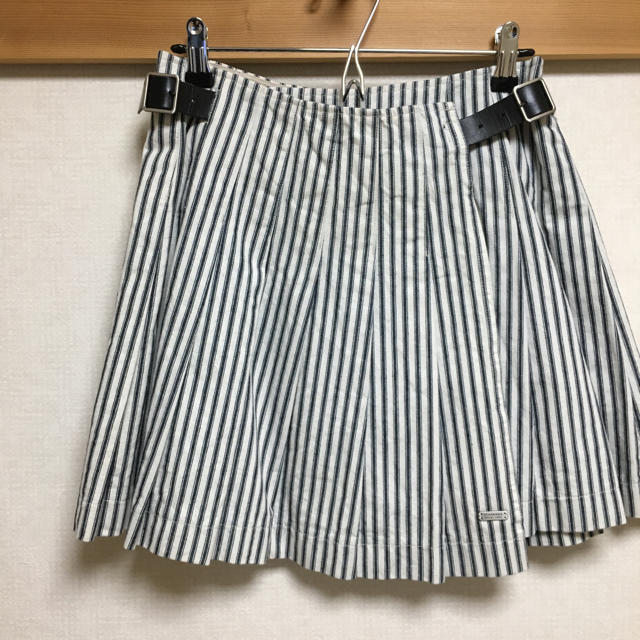 BURBERRY(バーバリー)の美品♡Burberrybluelabel♡ヒッコリーストライププリーツスカート レディースのスカート(ミニスカート)の商品写真