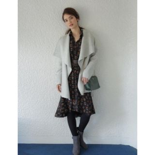 ザラ(ZARA)のharu様専用＊igで人気＊今季ZARA 花柄ワンピース(ロングワンピース/マキシワンピース)