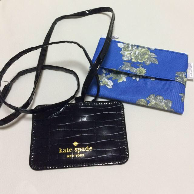 kate spade new york(ケイトスペードニューヨーク)のパスケース&ミニポーチ レディースのファッション小物(名刺入れ/定期入れ)の商品写真