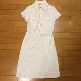 ベネトン(BENETTON)のベネトン白ワンピ(ひざ丈ワンピース)