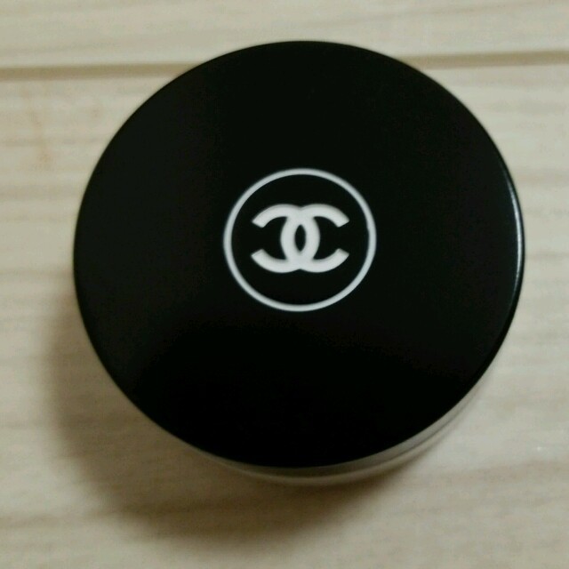 CHANEL(シャネル)の未使用シャネルリップバーム コスメ/美容のスキンケア/基礎化粧品(リップケア/リップクリーム)の商品写真