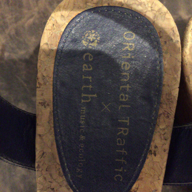 earth music & ecology(アースミュージックアンドエコロジー)のearth サンダル レディースの靴/シューズ(サンダル)の商品写真