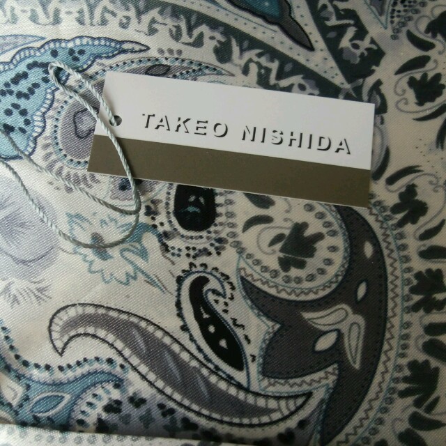 TAKEO NISHIDA(タケオニシダ)の新品　TAKEONISHIDA スカーフ レディースのファッション小物(バンダナ/スカーフ)の商品写真