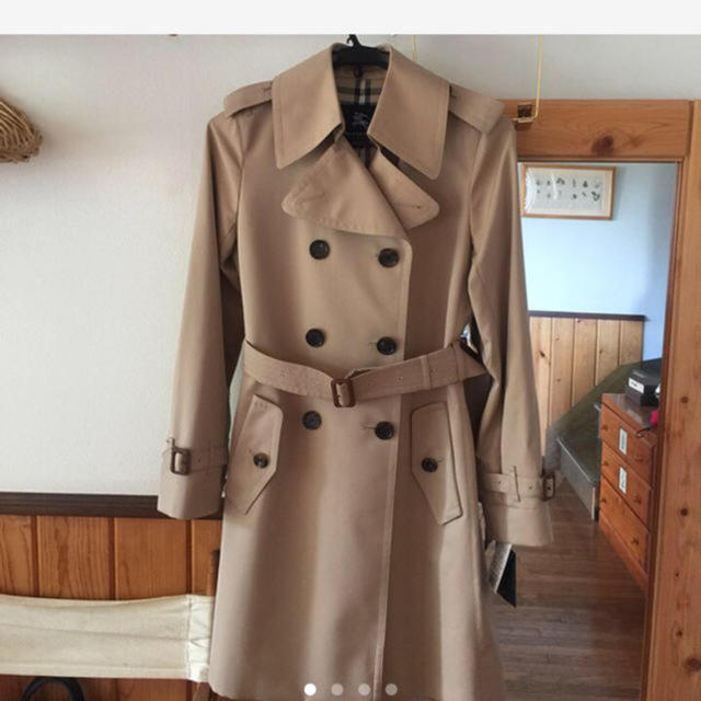 BURBERRY(バーバリー)の専用です❗️正規品【新品・未使用】バーバリー☆トレンチコート レディースのジャケット/アウター(トレンチコート)の商品写真