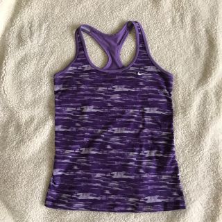 ナイキ(NIKE)のNIKE TOP(タンクトップ)