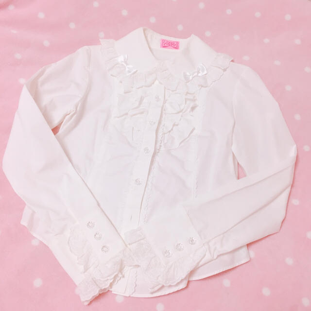 Angelic Pretty(アンジェリックプリティー)のアンジェリックプリティ ブラウス 長袖 白 アンプリ AngelicPretty レディースのトップス(シャツ/ブラウス(長袖/七分))の商品写真