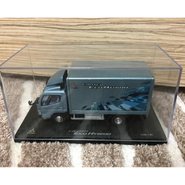 三菱(ミツビシ)のFUSO トラック模型 エンタメ/ホビーのおもちゃ/ぬいぐるみ(模型/プラモデル)の商品写真